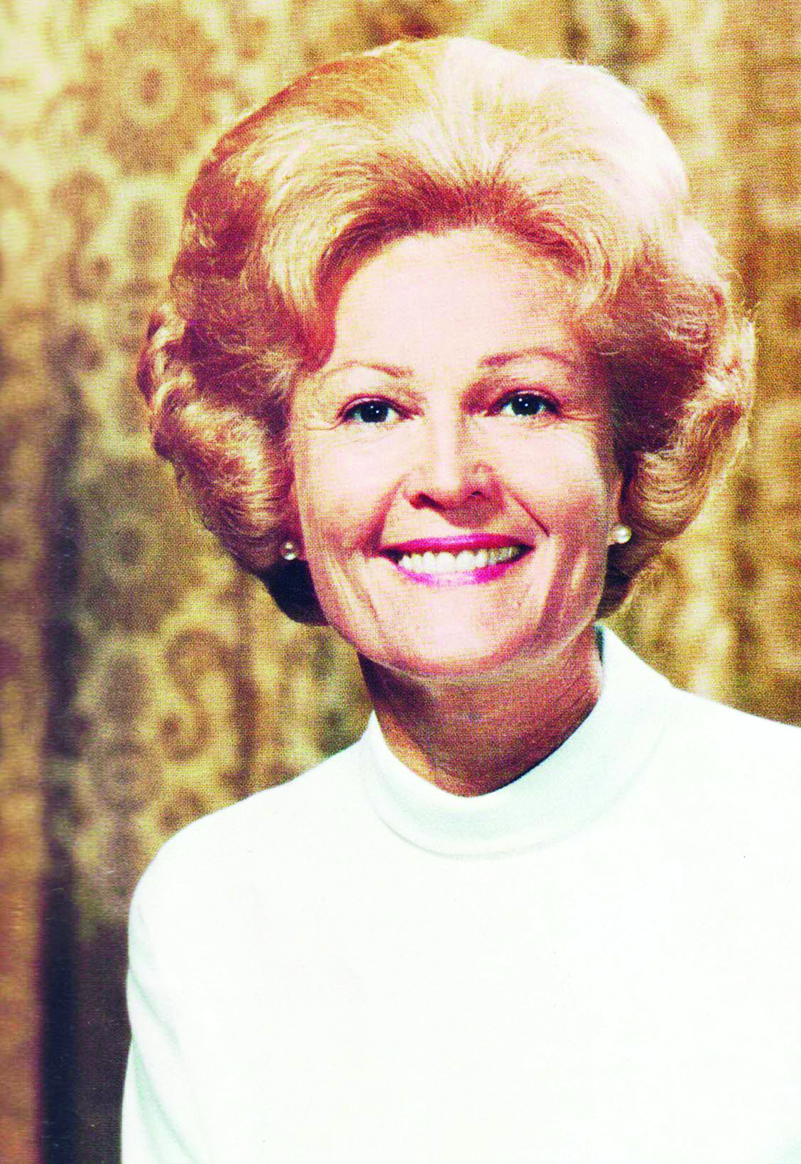 First Ladies Pat Nixon described as having 'tragic dimension' Davie