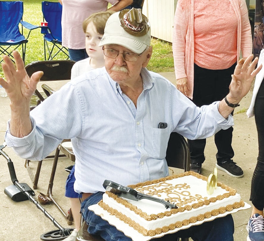 Sheffield-Calahaln: Junior Dunn celebrates birthday with what else – cake and music – Davie County Enterprise Record